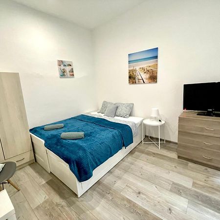 Relax Home With 2 Bedroom, 2 Bathroom For 6 People In The City Centre Free Coffee Budapest Exterior photo