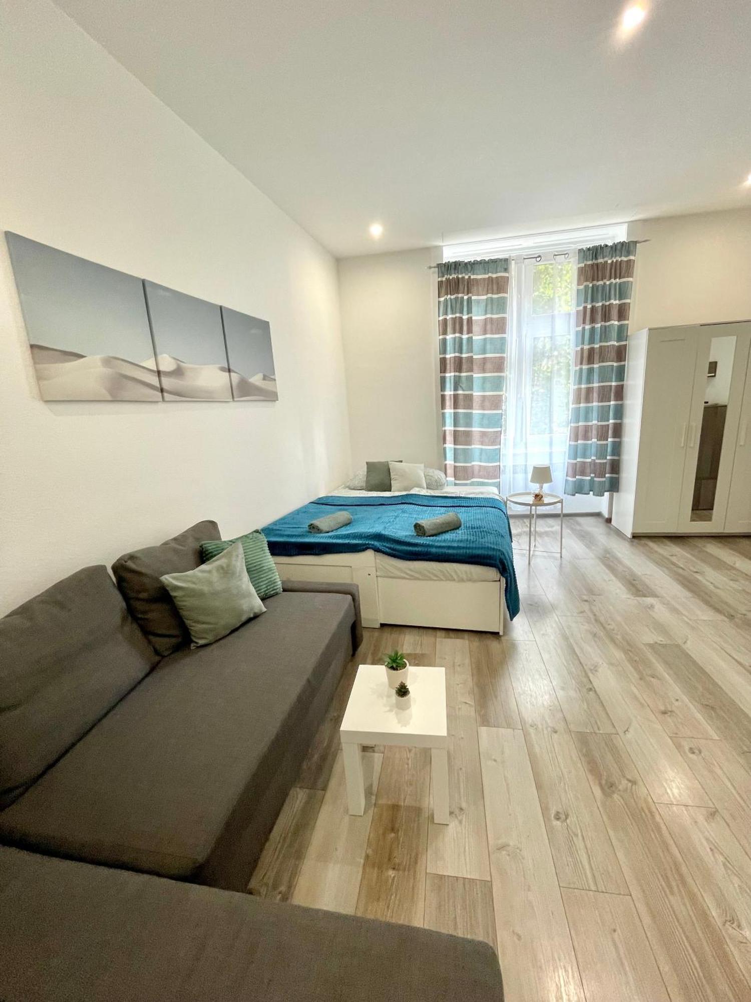 Relax Home With 2 Bedroom, 2 Bathroom For 6 People In The City Centre Free Coffee Budapest Exterior photo